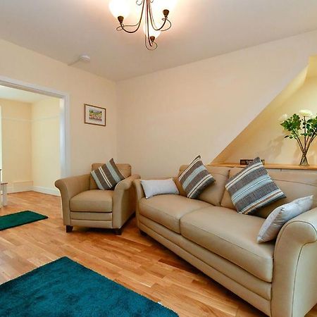 Just Stay Wales - Castle Square Cottage, Mumbles Ngoại thất bức ảnh
