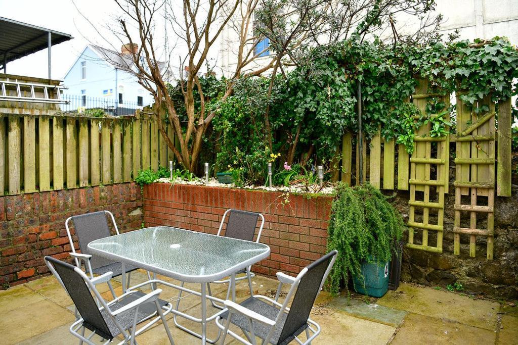 Just Stay Wales - Castle Square Cottage, Mumbles Ngoại thất bức ảnh